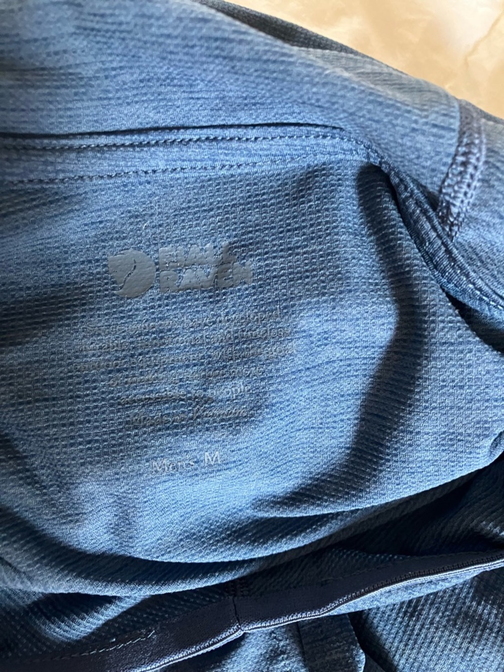 Fjall Raven Sun Hoodie - Picture 4 of 5